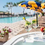 Ξενοδοχείο Bellevue 4*