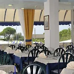 Bellevue Ξενοδοχείο Μπιμπιόνε