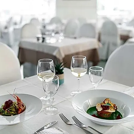 Hotel Bellevue 4*