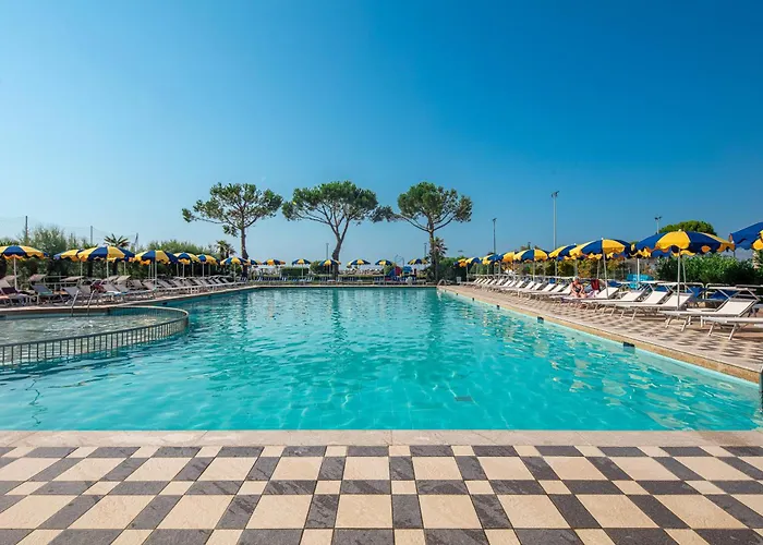 ホテル Bellevue 4*